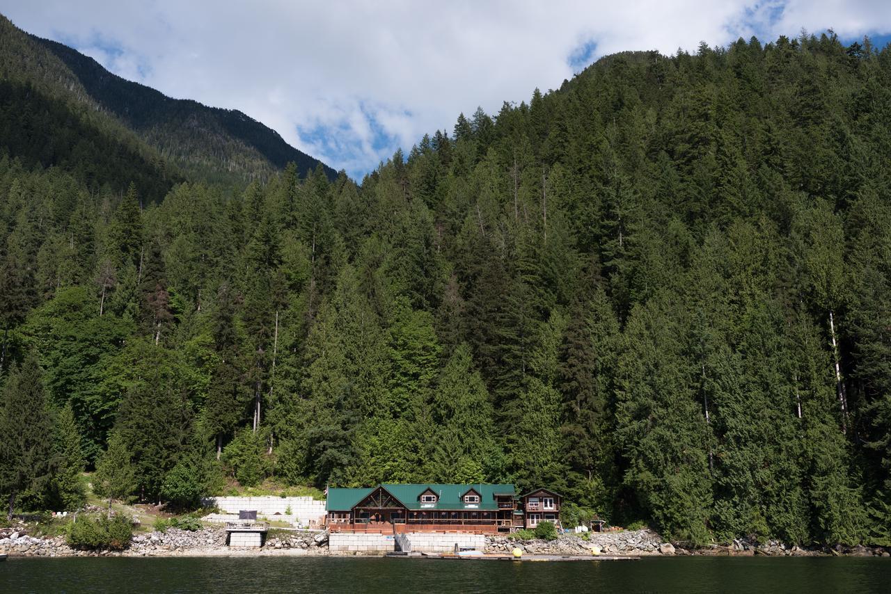 Homfray Lodge Desolation Sound ภายนอก รูปภาพ